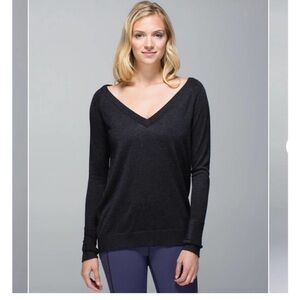 Lululemon Unity Pullover in Heathered Black